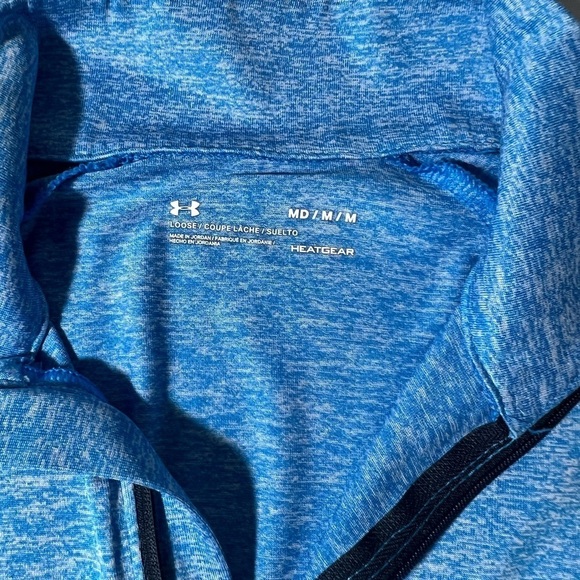Under Armour Blue Loose Fit Pullover Top Womens size Medium - Picture 5 of 6